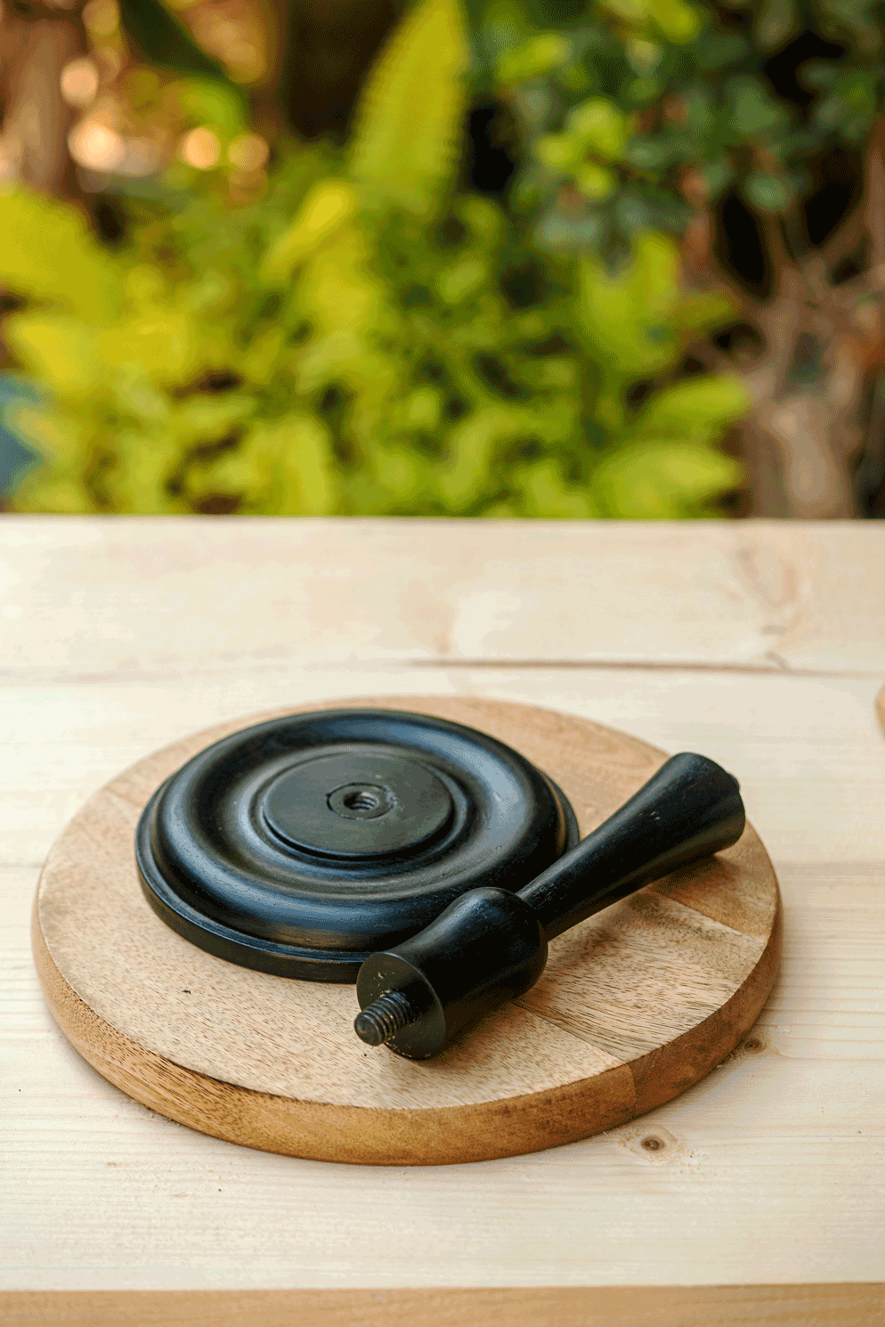 Thumbnail preview #2 for Poorna - Classic wooden cake stand
